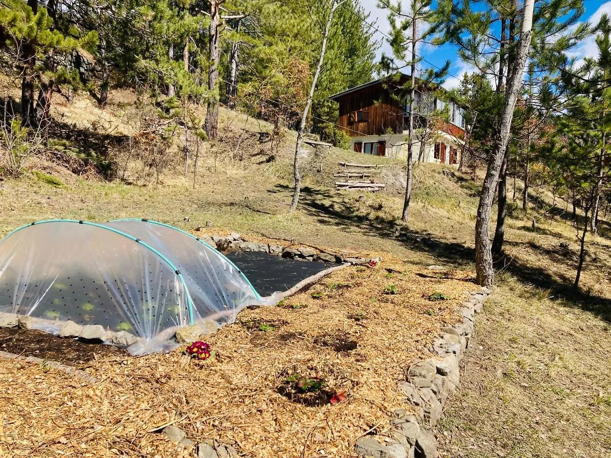 Chalet Forest Saint-Apollinaire  0*, Saint-Apollinaire (Hautes-Alpes)