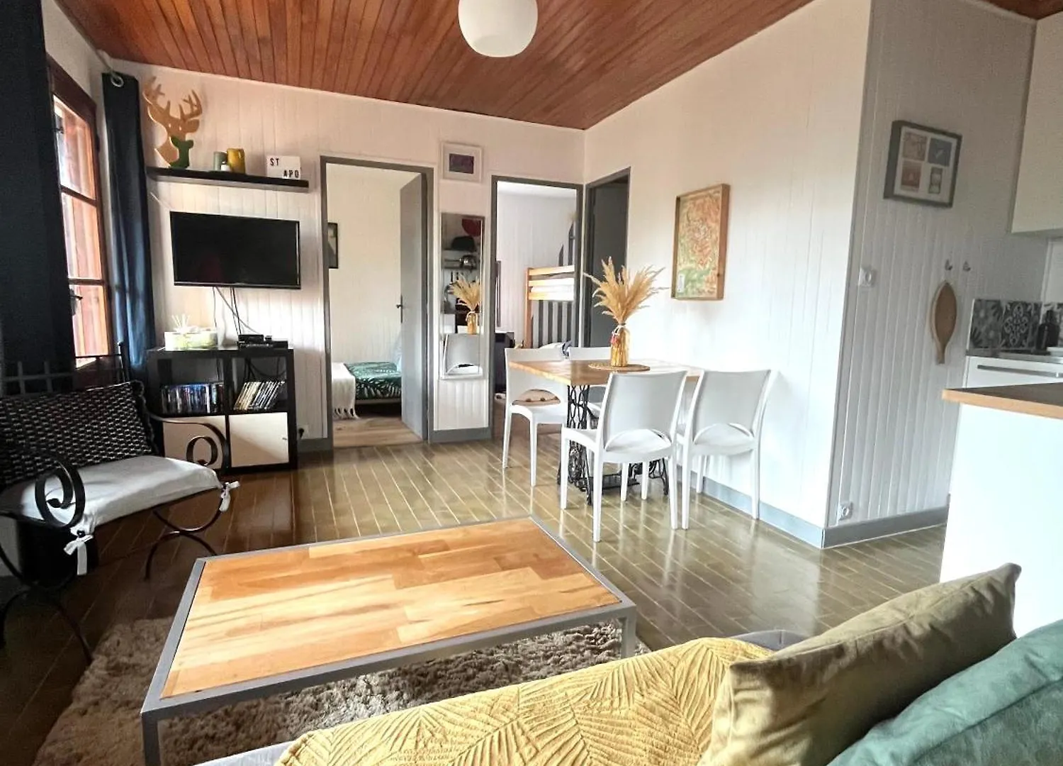 Chalet Forest Saint-Apollinaire  0*, Saint-Apollinaire (Hautes-Alpes)